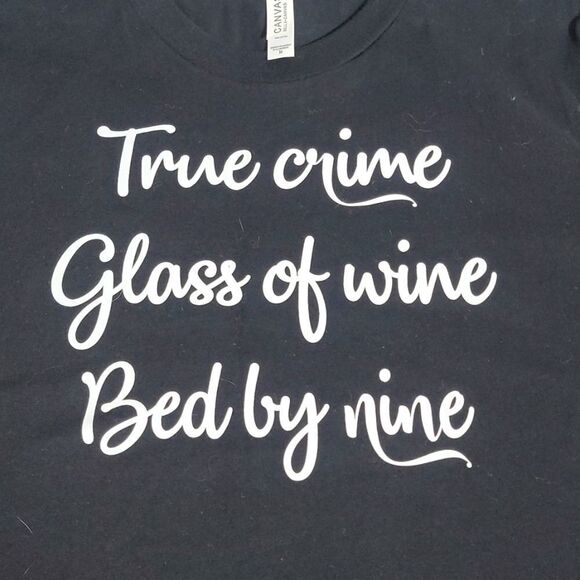 𝅺bella Canvas Womens Black Tee Shirt size Medium. Perfect for True Crime Lover! - Picture 1 of 3